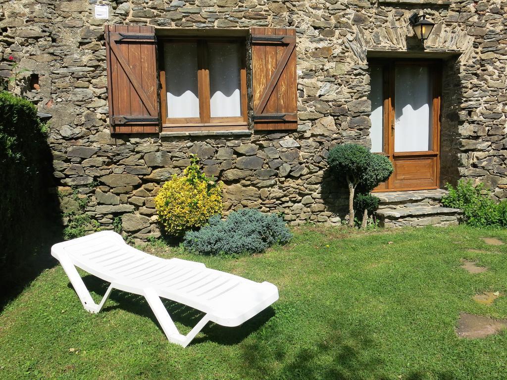 Apartamentos Rurales Les Barnedes Мольо Экстерьер фото