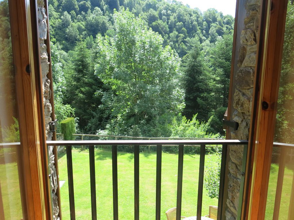 Apartamentos Rurales Les Barnedes Мольо Экстерьер фото