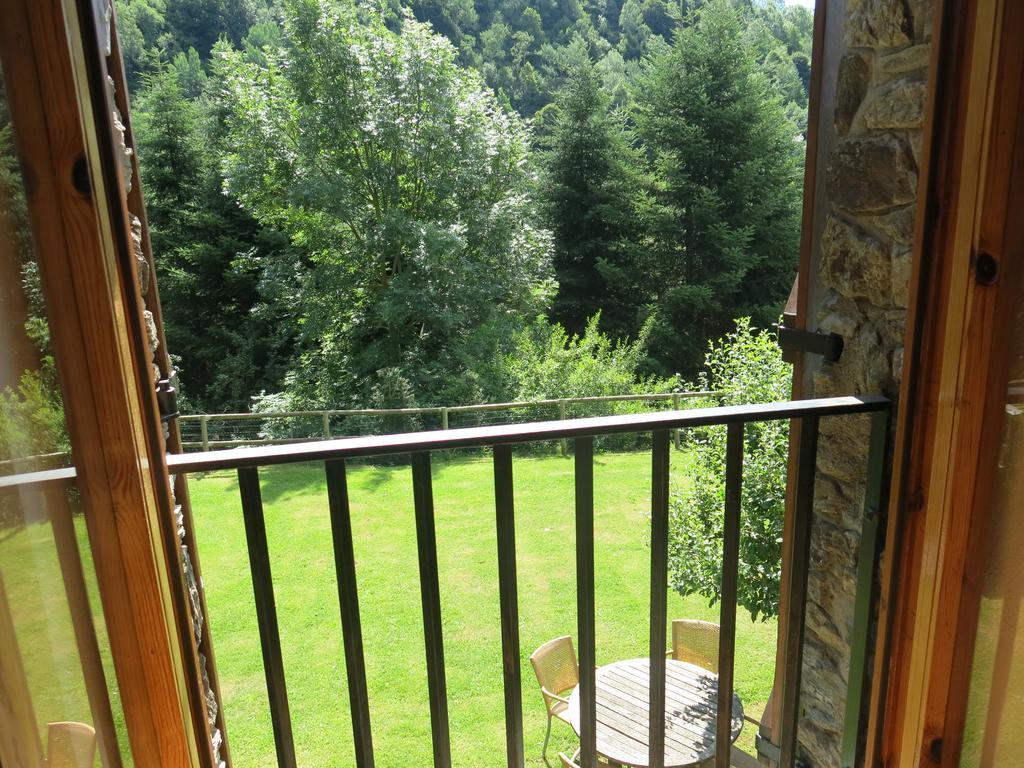 Apartamentos Rurales Les Barnedes Мольо Экстерьер фото